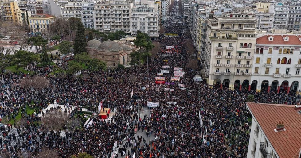 Τα «Τέμπη» θα ξεκουνήσουν το τρένο;
